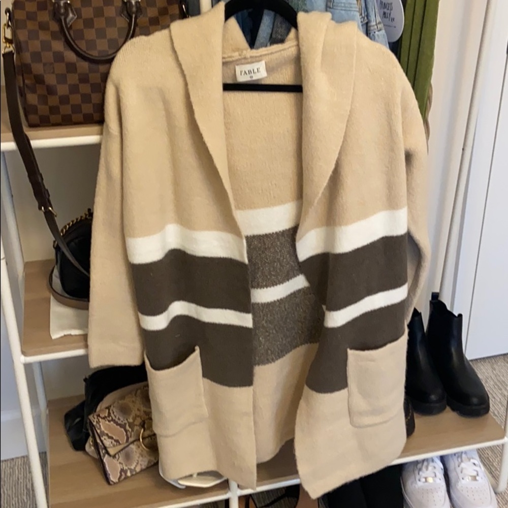 Hooded jacket